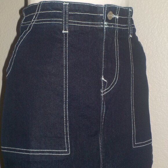TRUE RELIGION WOMENS SIZES CARGO DARK WASH WHITE TOP STITCHED MAXI DENIM SKIRT - Picture 4 of 11